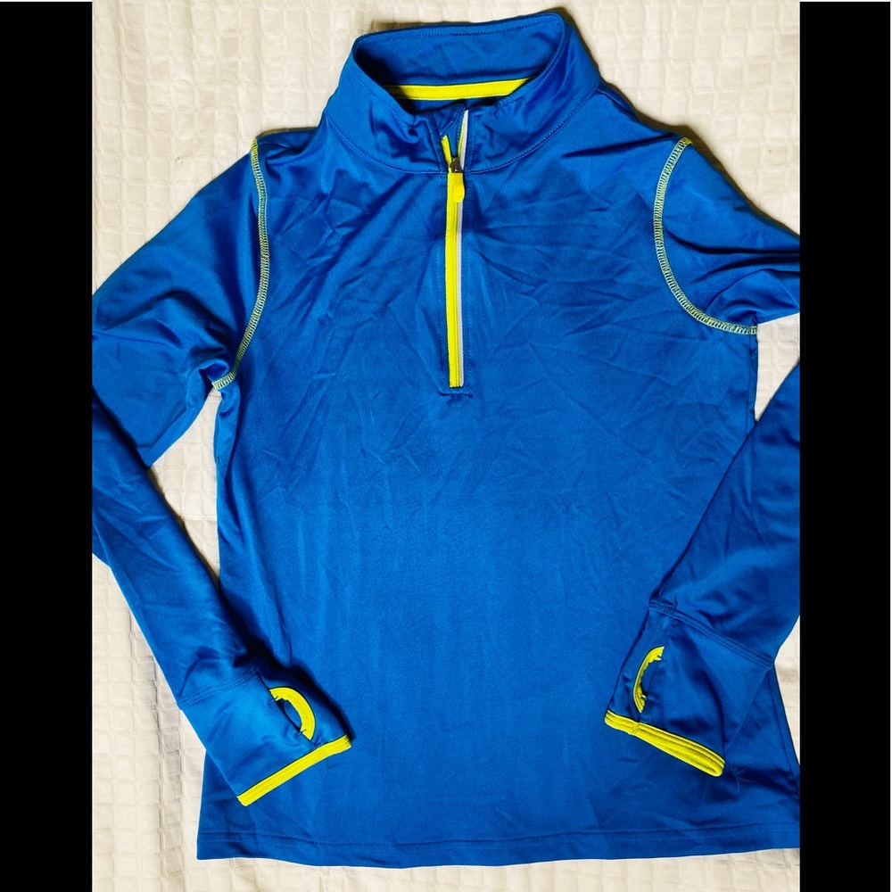 ⭐️💙Danskin Athletic 1/4 Zip Top⭐️